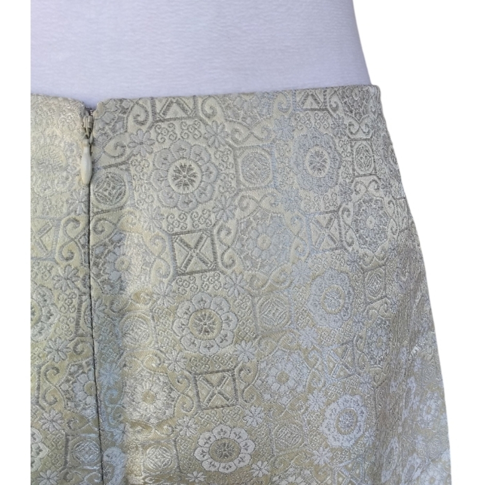Chloe Gold Brocade High Waisted A-line Skirt Silk Blend Silver Gold Size 40 8 - Picture 7 of 9